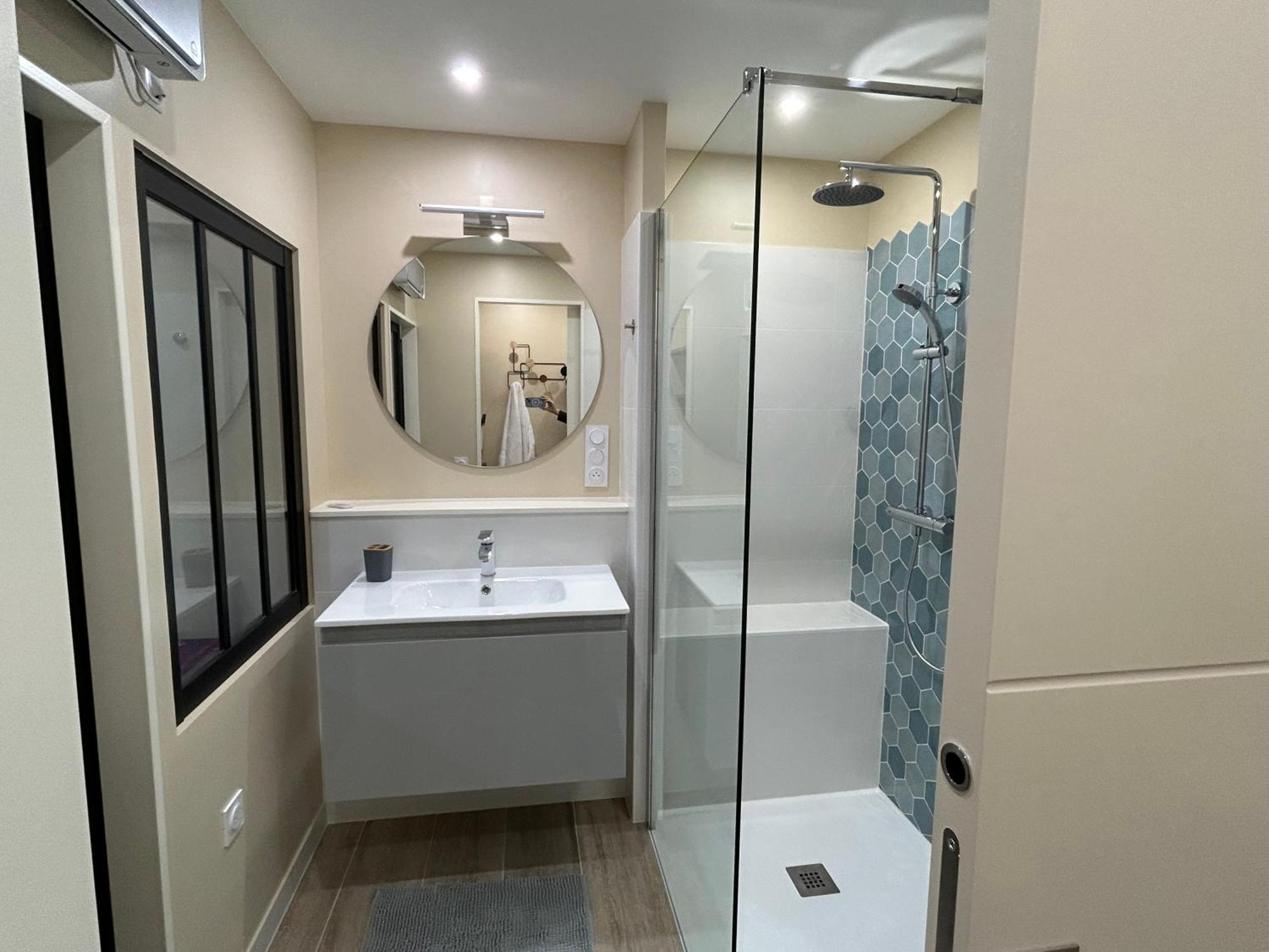 T2 Renove Proche Des Arenes Apartment Saintes Luaran gambar